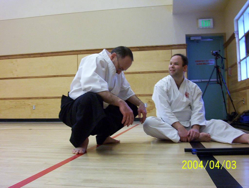 Picture (gal/Iaido/Seminars/St_Johns_and_Fredericton_2004/100_4815.jpg)